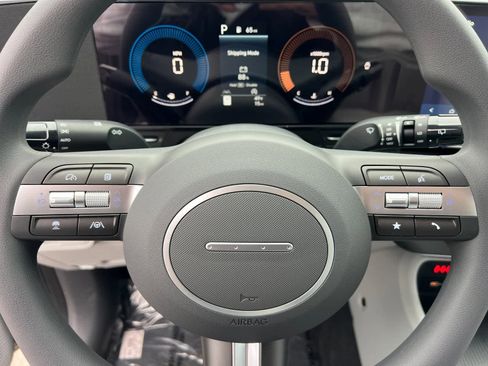 New 2026 Hyundai Kona SE image 23