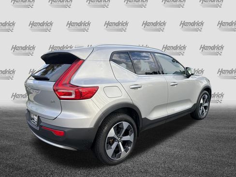 Certified 2023 Volvo XC40 B4 Plus w/ Driver Assist Package FWD image 10