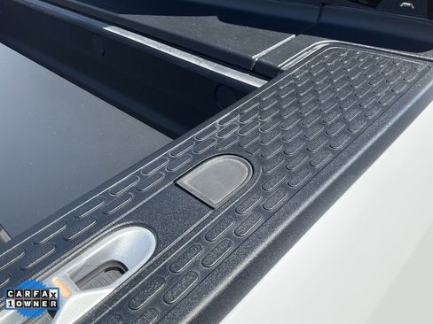 Used 2022 Rivian R1T Launch Edition image 48