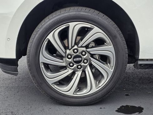 Used 2023 Lincoln Navigator Reserve RWD image 35