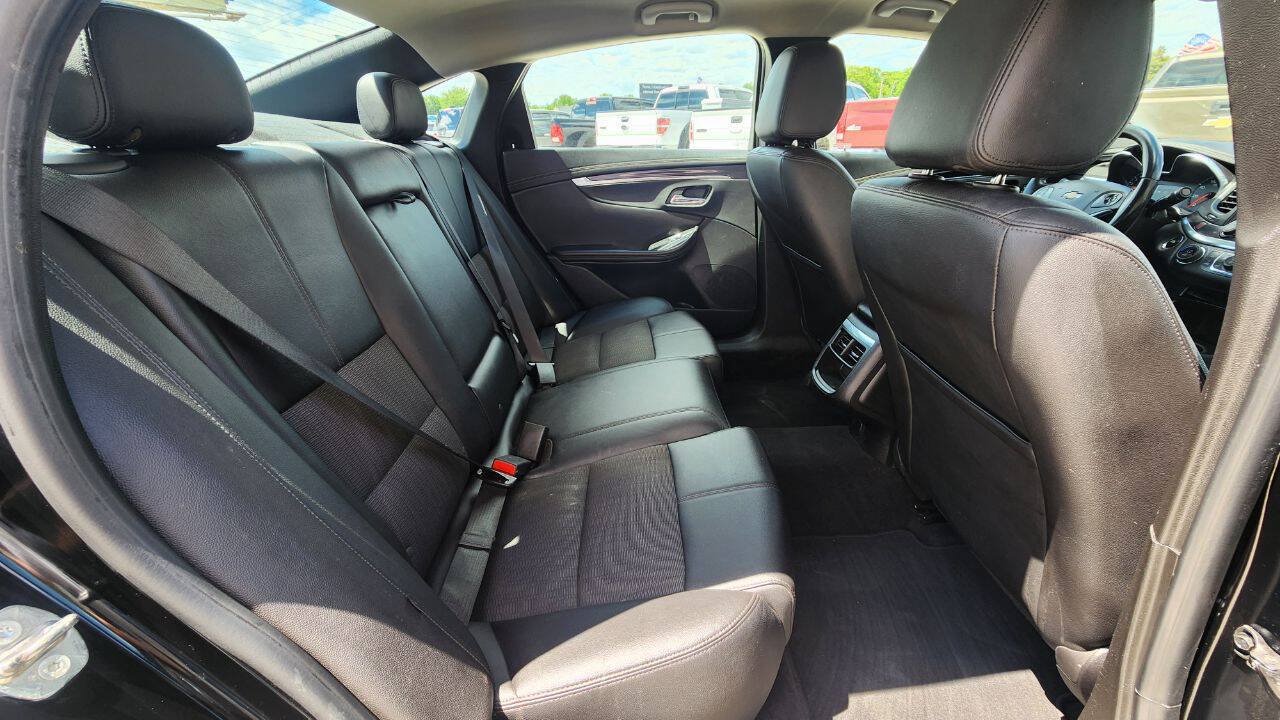 Used 2019 Chevrolet Impala LT FWD image 20