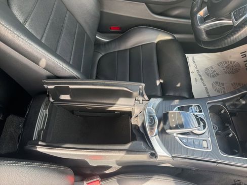 Used 2018 Mercedes-Benz C 300 4MATIC Cabriolet image 35