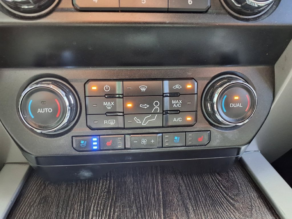 Used 2021 Ford F250 Lariat AWD/4WD image 13