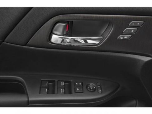 Used 2015 Honda Accord EX-L image 19