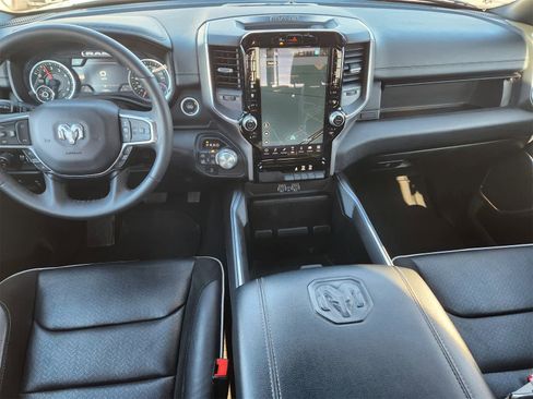 Used 2025 RAM 1500 Laramie image 27