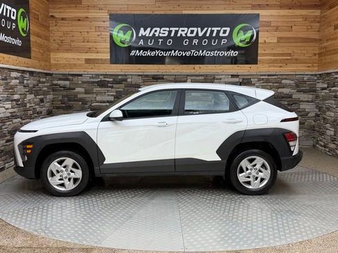Certified 2024 Hyundai Kona SE AWD/4WD image 6