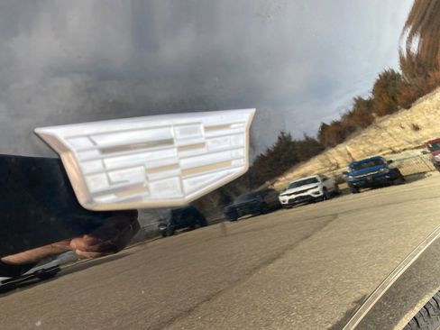 Used 2025 Cadillac Escalade Sport image 36