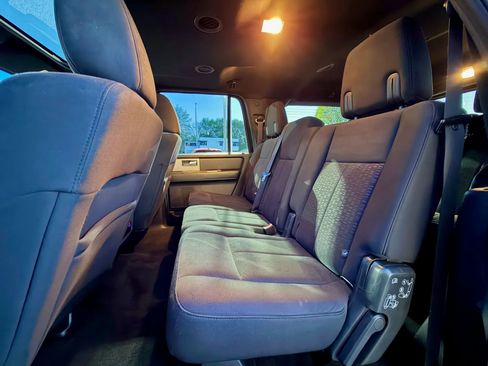 Used 2015 Ford Expedition EL XLT AWD/4WD image 27