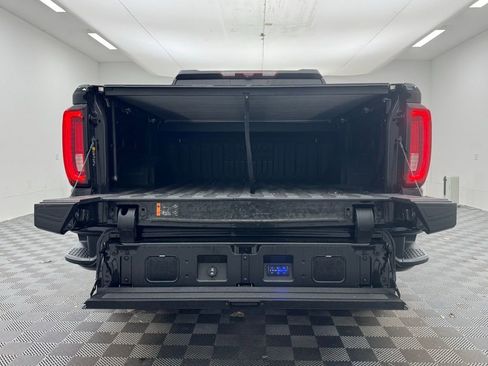 Used 2025 GMC Sierra 1500 AT4X image 13