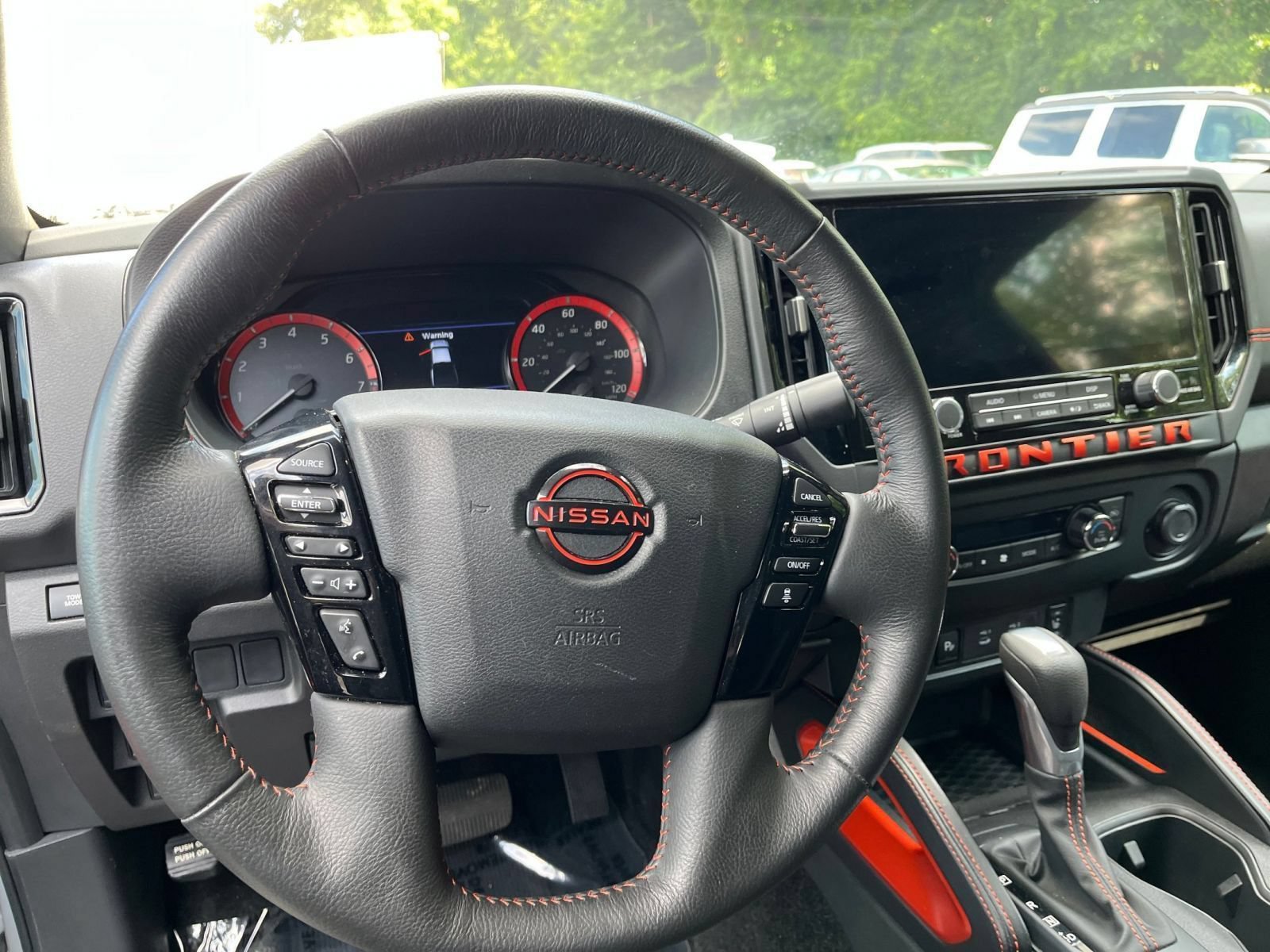 Used 2026 Nissan Frontier PRO-4X AWD/4WD image 31