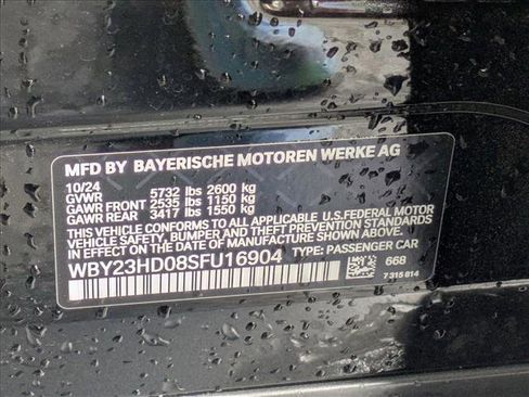 Used 2025 BMW i4 eDrive40 image 24