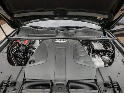 Used 2018 Audi Q7 2.0T Premium Plus w/ Premium Plus Package image 34