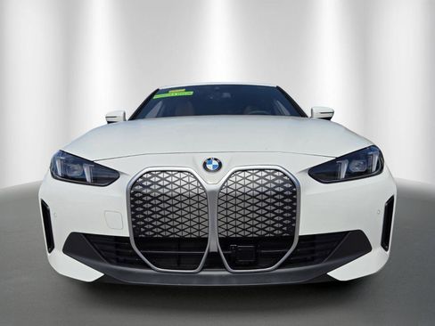 New 2026 BMW i4 eDrive40 w/ Driving Assistance Package RWD image 2