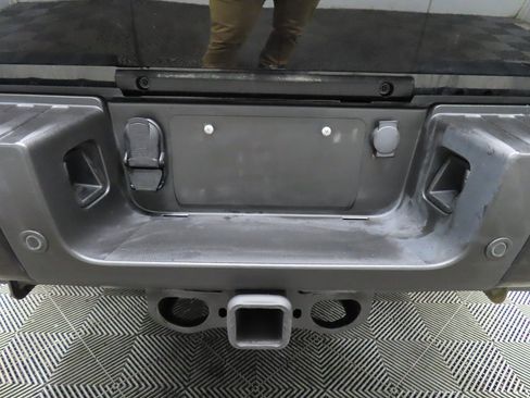 Used 2023 Ford F250 Lariat w/ Sport Appearance Package image 45