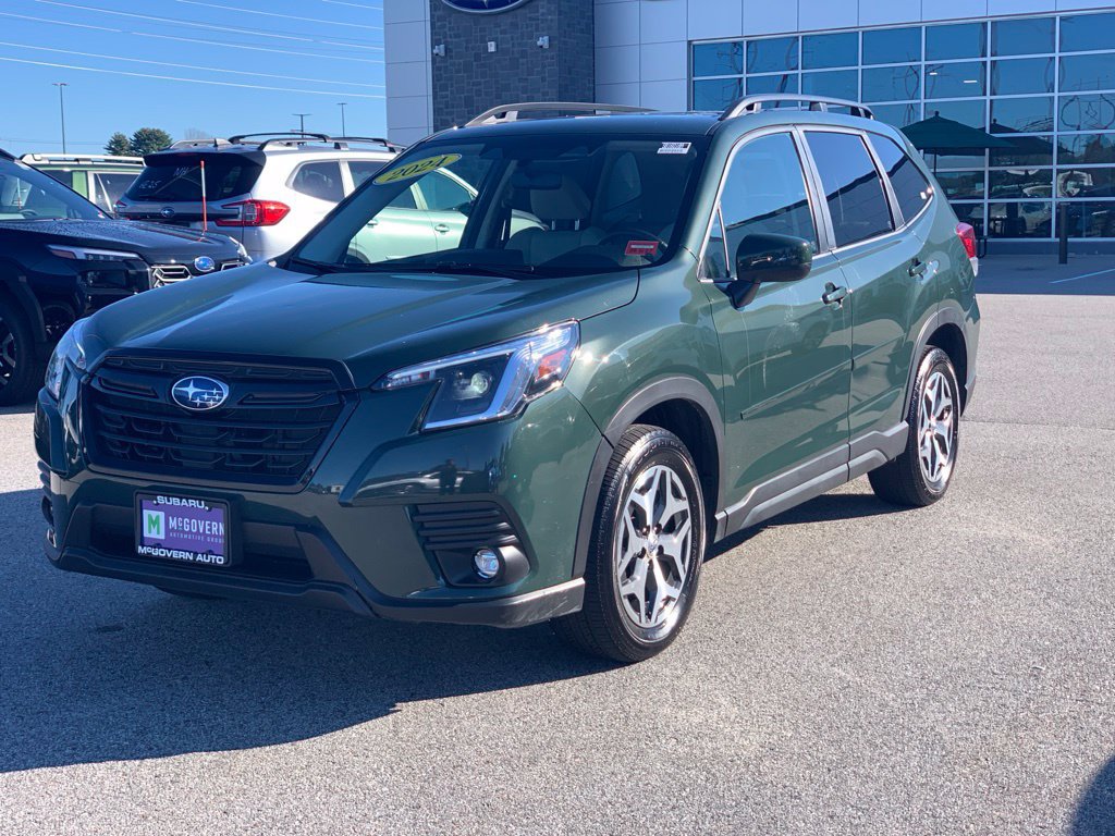 Used 2024 Subaru Forester Premium AWD/4WD image 5