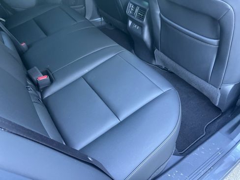 Used 2025 Nissan Murano SV image 25