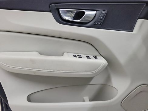 Certified 2024 Volvo XC60 T8 Plus w/ Protection Package Premier image 21