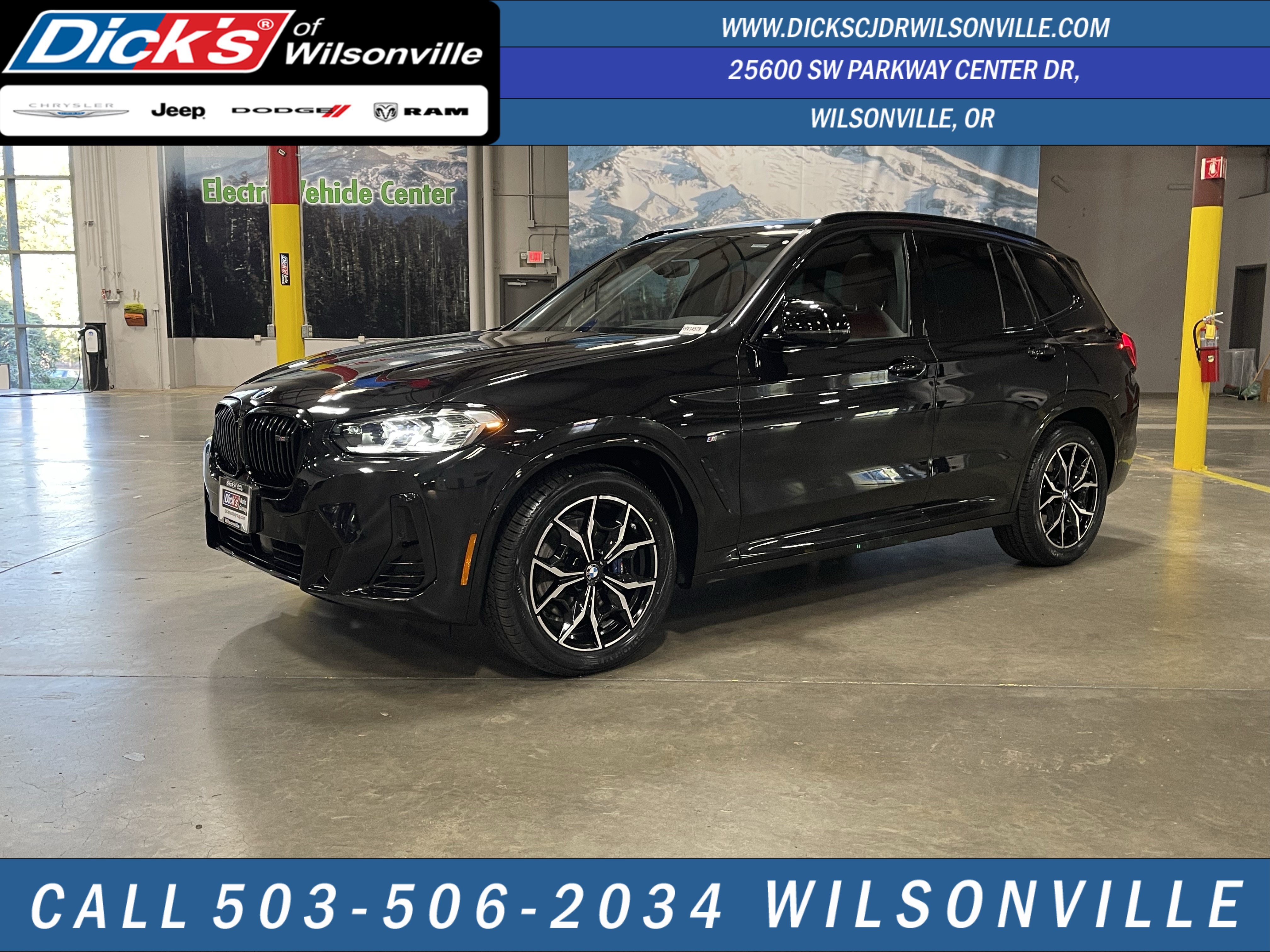 Used 2024 BMW X3 M40i AWD/4WD image 1