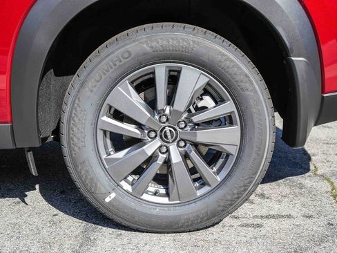 New 2026 Nissan Pathfinder SV image 11