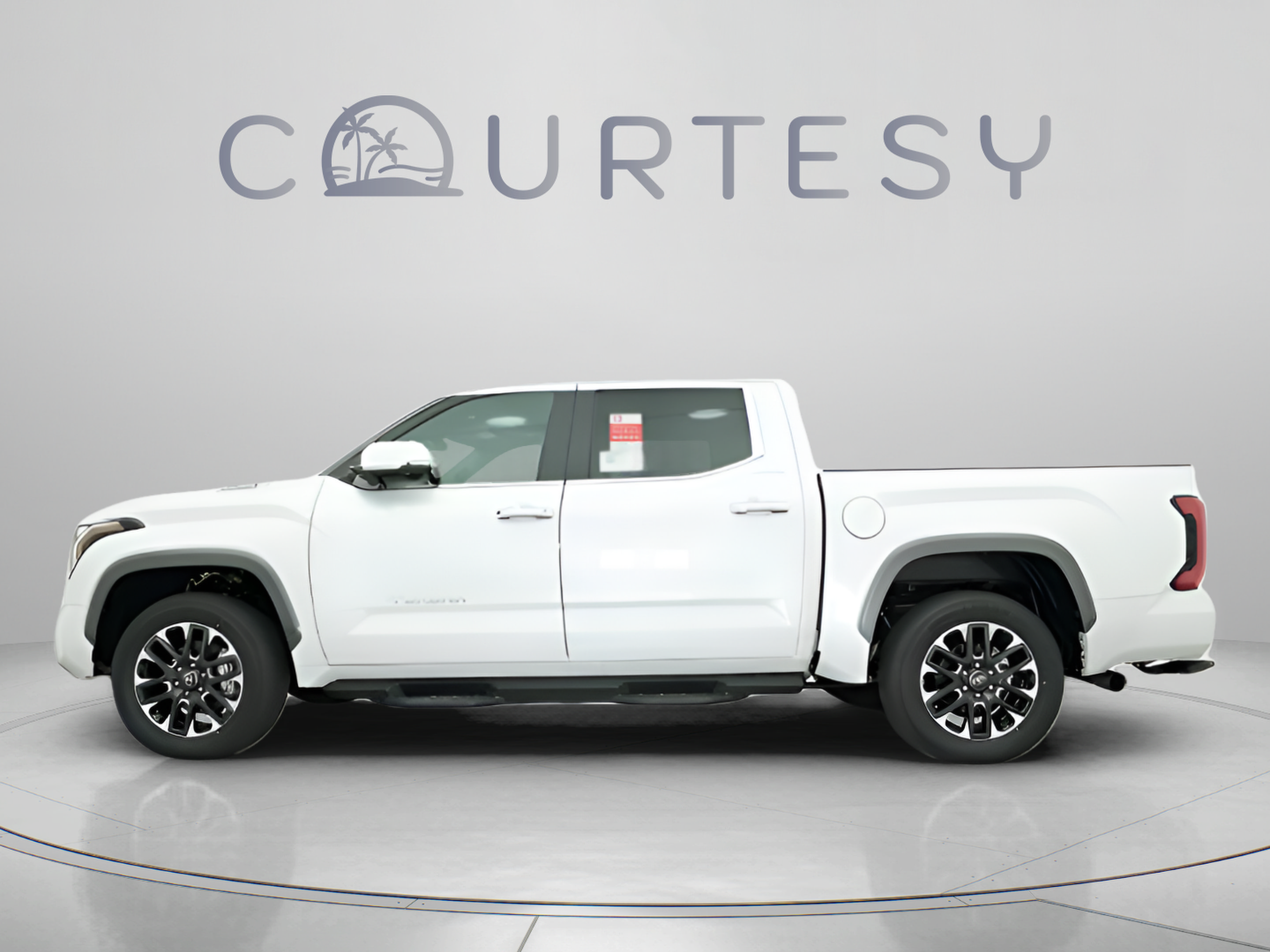 New 2025 Toyota Tundra Limited AWD/4WD image 6