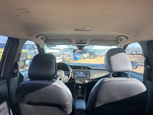 Used 2023 Nissan Kicks SR w/ SR Premium Package image 19