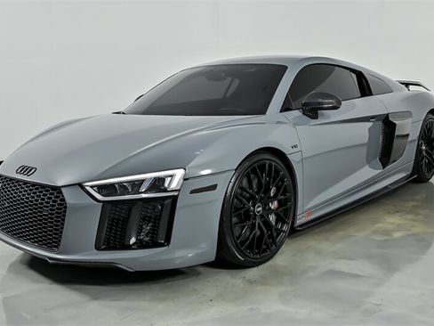 Used 2018 Audi R8 V10 plus AWD/4WD image 6