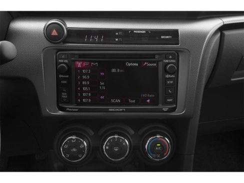 Used 2015 Scion tC FWD image 10