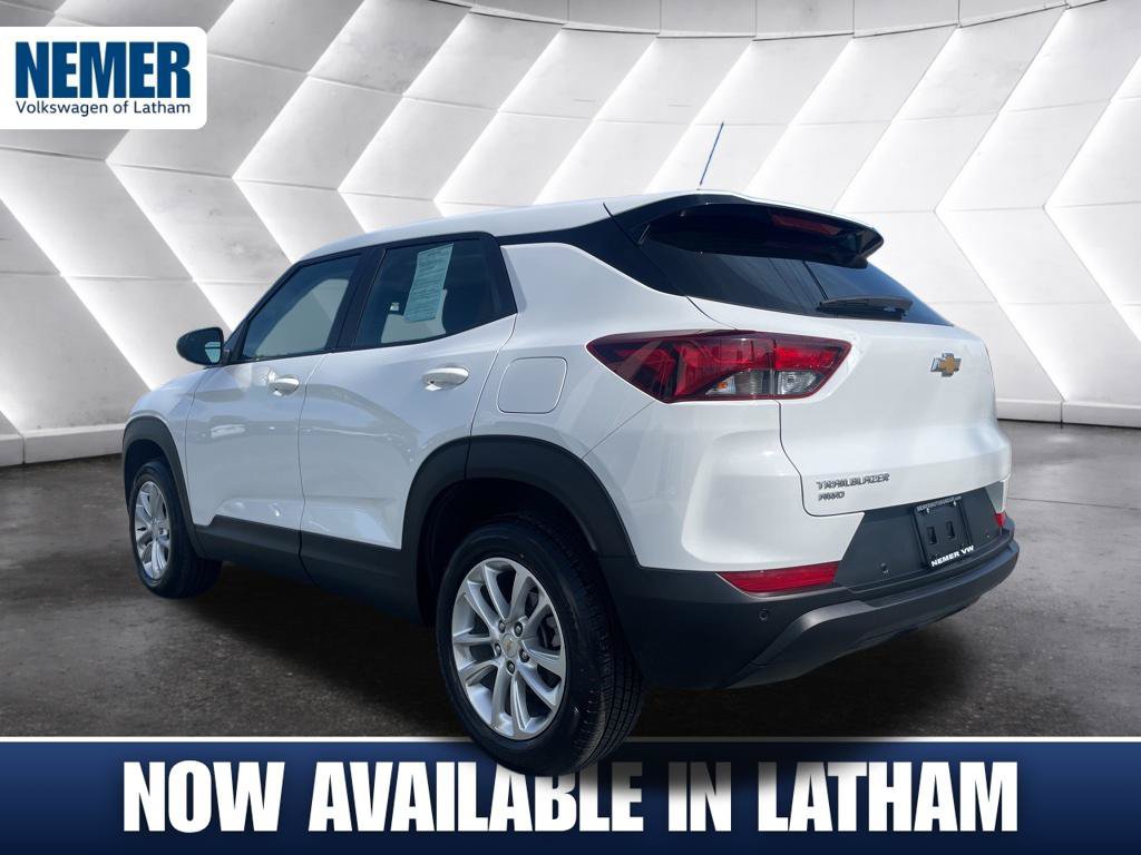 Used 2024 Chevrolet TrailBlazer LS w/ LS Confidence Package AWD/4WD image 3