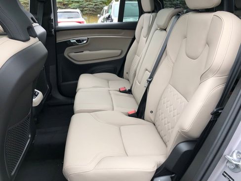 New 2026 Volvo XC90 B5 Plus image 34