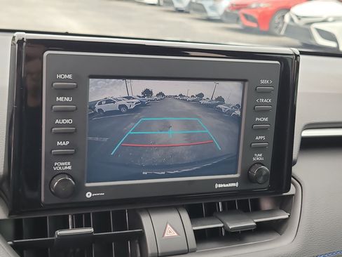 Certified 2022 Toyota RAV4 SE image 24