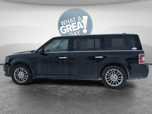 Used 2018 Ford Flex SEL image 4