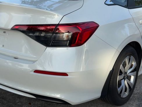 Used 2024 Honda Civic LX image 10