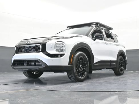 New 2026 Mitsubishi Outlander Trail Edition AWD/4WD image 58