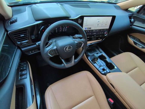 Used 2022 Lexus NX 350 AWD image 10
