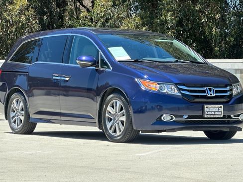 Used 2016 Honda Odyssey Touring image 6