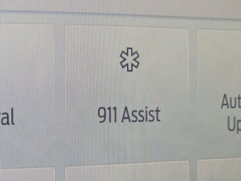 Used 2024 Ford Bronco Sport Badlands image 8