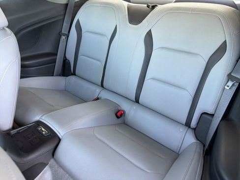 Used 2016 Chevrolet Camaro SS RWD image 13