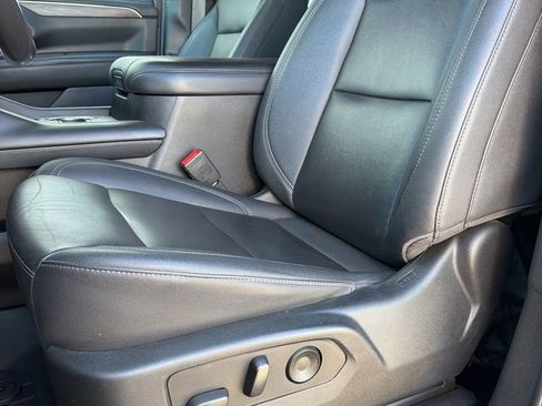 Used 2023 Chevrolet Tahoe Z71 AWD/4WD image 7