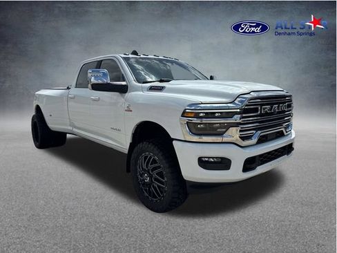 Used 2025 RAM 3500 Laramie AWD/4WD image 1