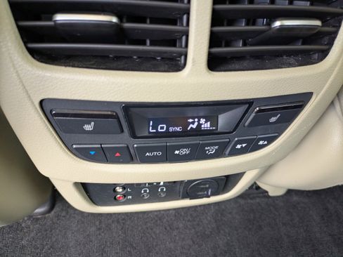 Used 2016 Acura MDX SH-AWD w/ Tech & Entertainment image 20