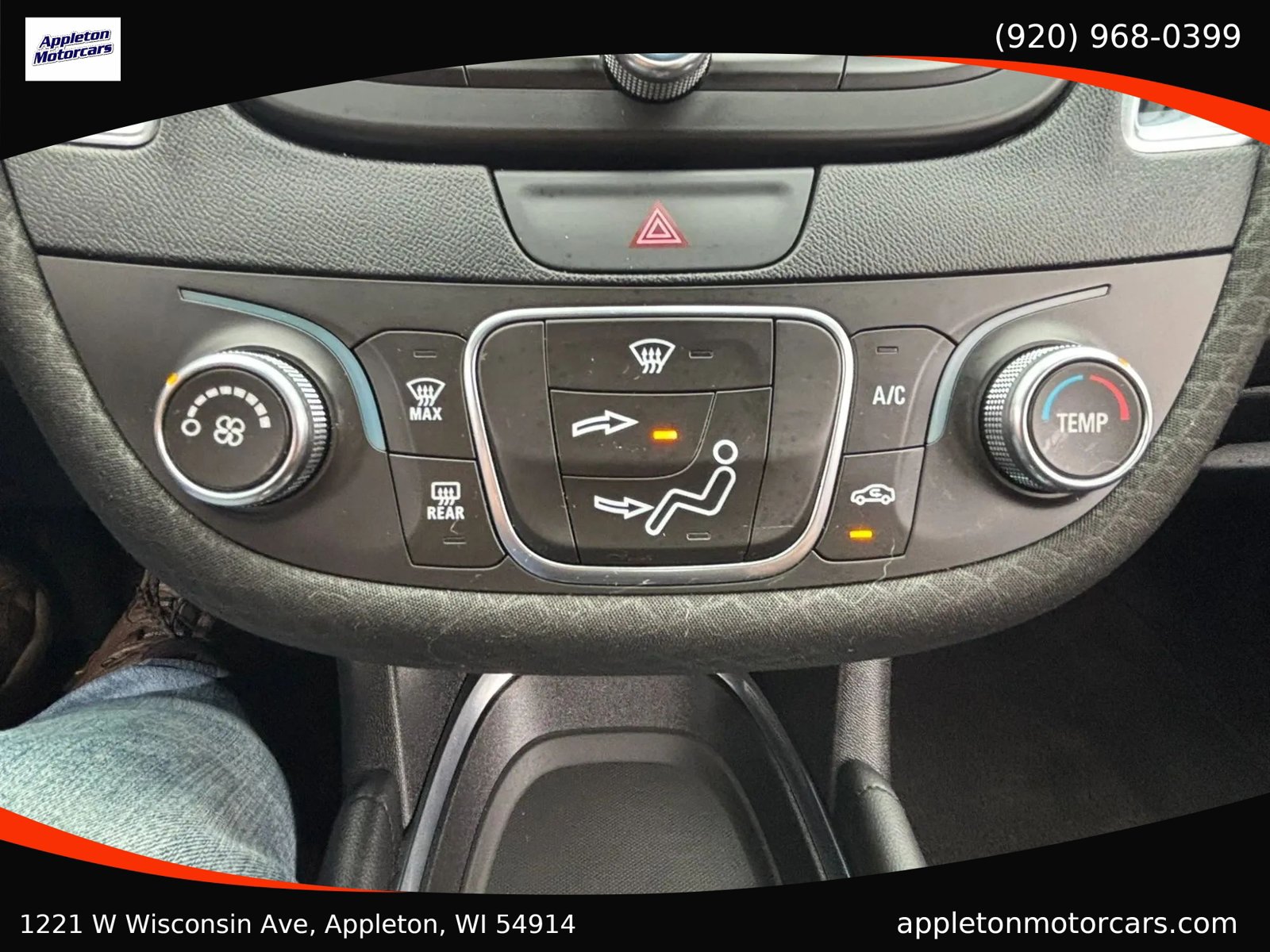 Used 2018 Chevrolet Malibu LT FWD image 24