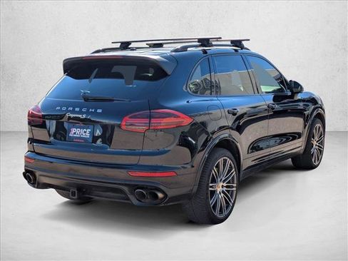 Used 2018 Porsche Cayenne S Platinum image 5