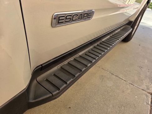 Used 2008 Ford Escape XLT image 27