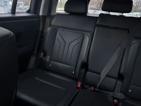 Used 2025 Hyundai Santa Fe SEL image 40