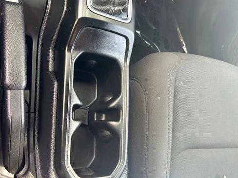 Used 2022 Jeep Wrangler Sport AWD/4WD image 20
