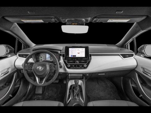 Certified 2025 Toyota Corolla SE image 5