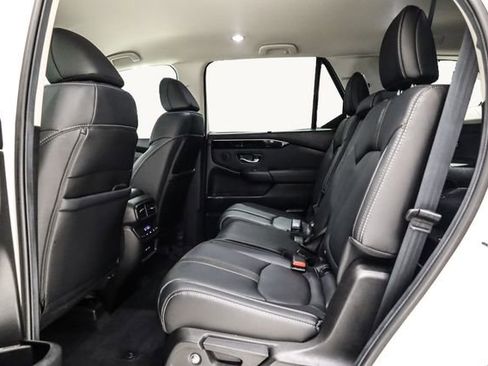 Used 2025 Honda Pilot EX-L image 27