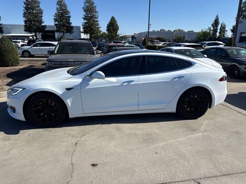 Used 2016 Tesla Model S RWD image 8