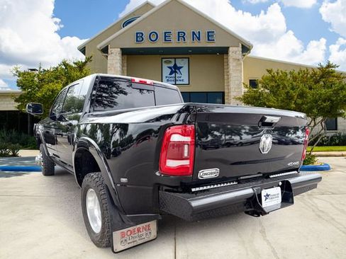 Used 2022 RAM 3500 Limited AWD/4WD image 3