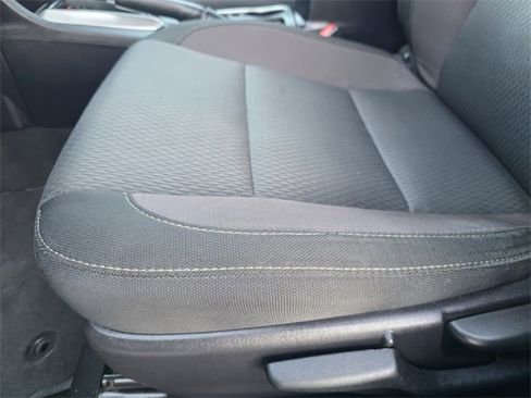 Used 2019 Toyota Corolla LE image 17